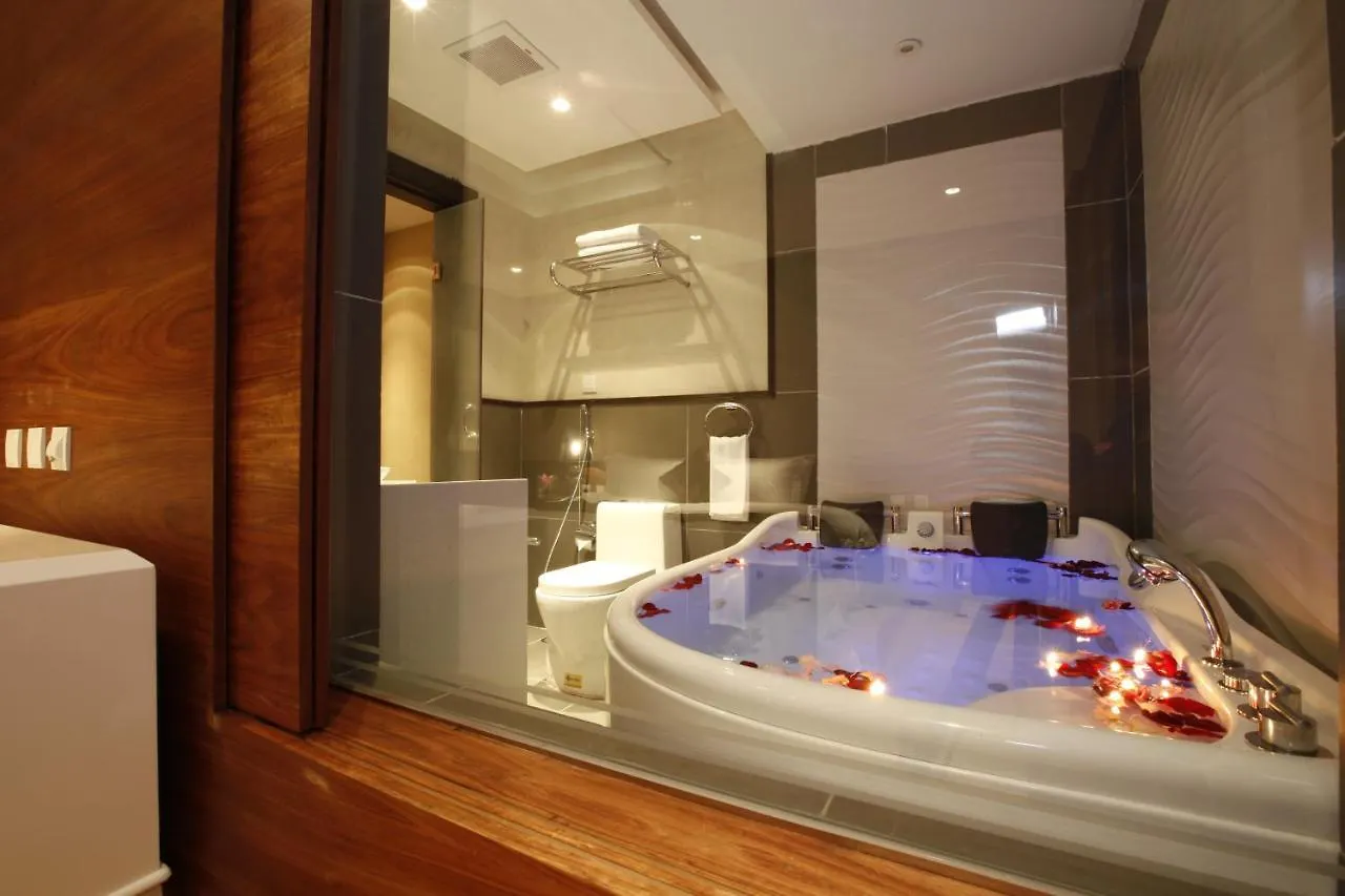 ****  Grand Plaza Hotel - Takhasosi Riadh Saudi-Arabien