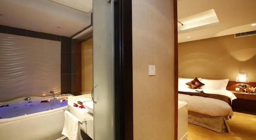 Grand Plaza Hotel - Takhasosi Riyad